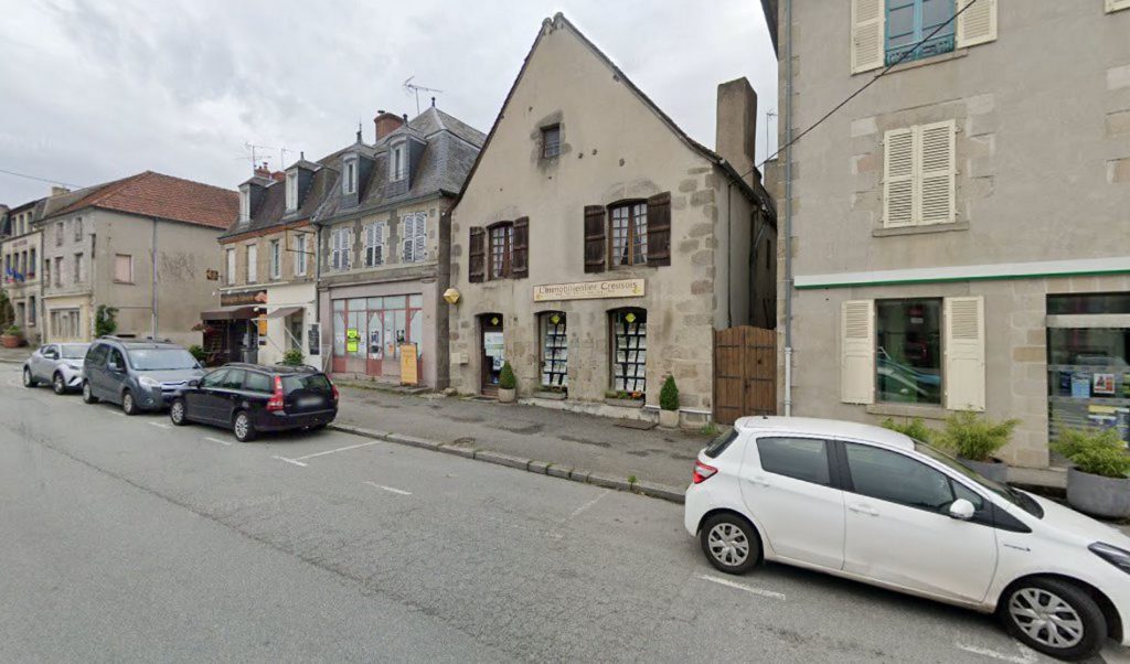 Finding Estate Agents in France