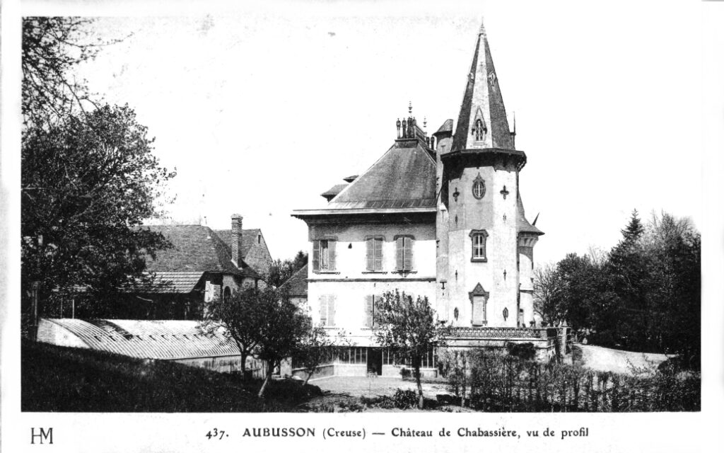 437 Aubusson Creuse Chateau de Chabassiere vu profil